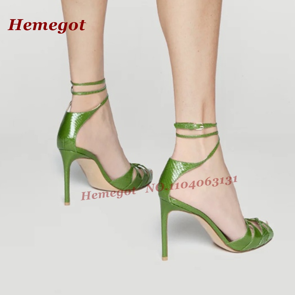 Green Croc-Pattern Strappy San - Sandal Strappy Heeled ulasan dan harga